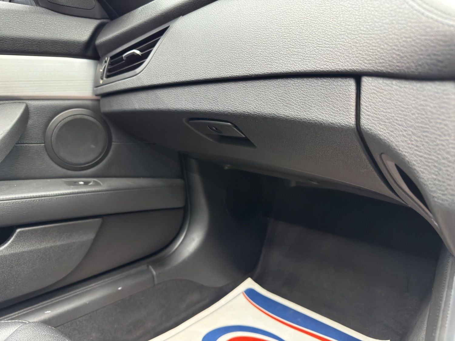 Used BMW Z4 2011 for sale - 77882341: Photo 30