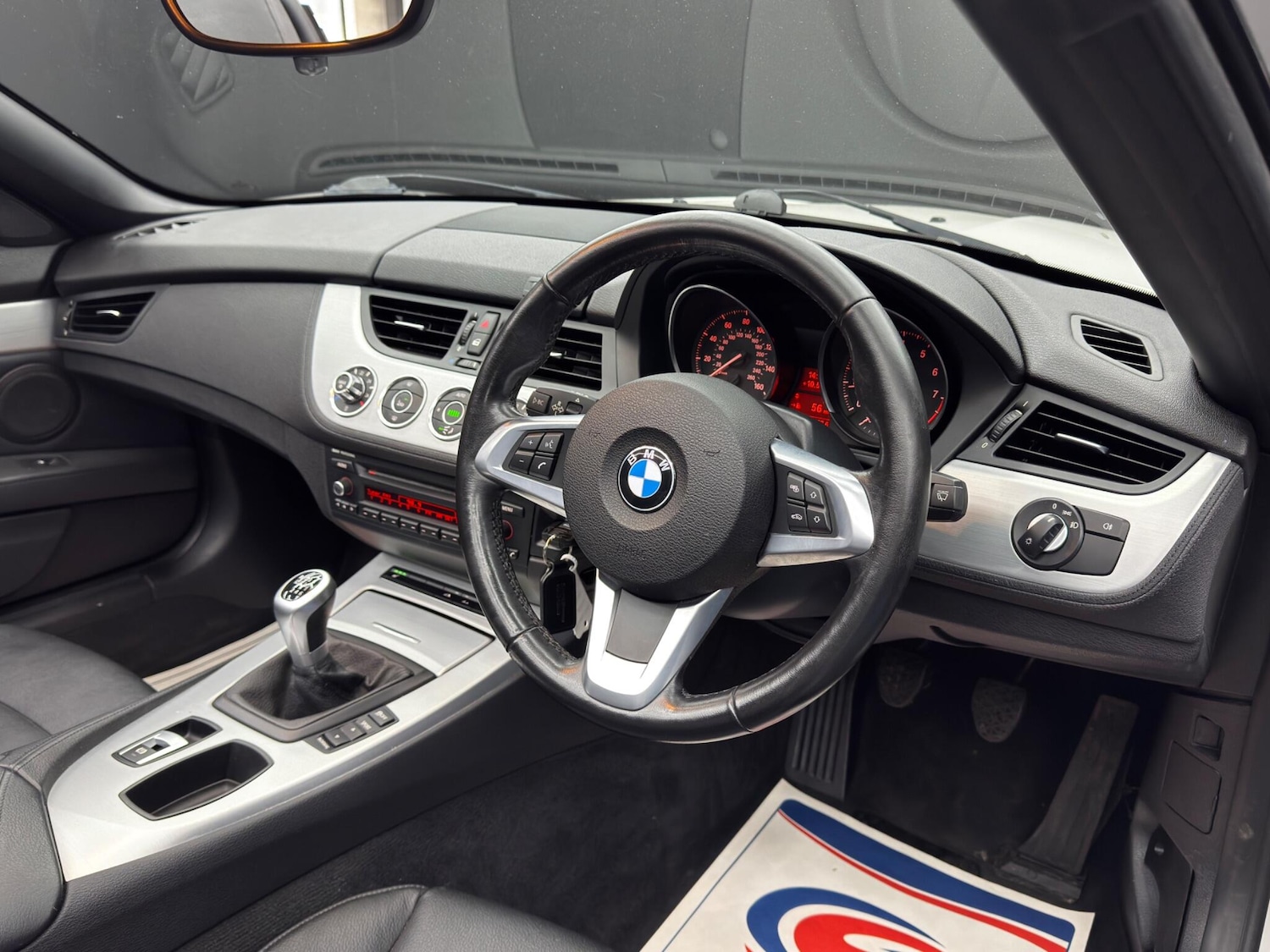Used BMW Z4 2011 for sale - 77882341: Photo 9