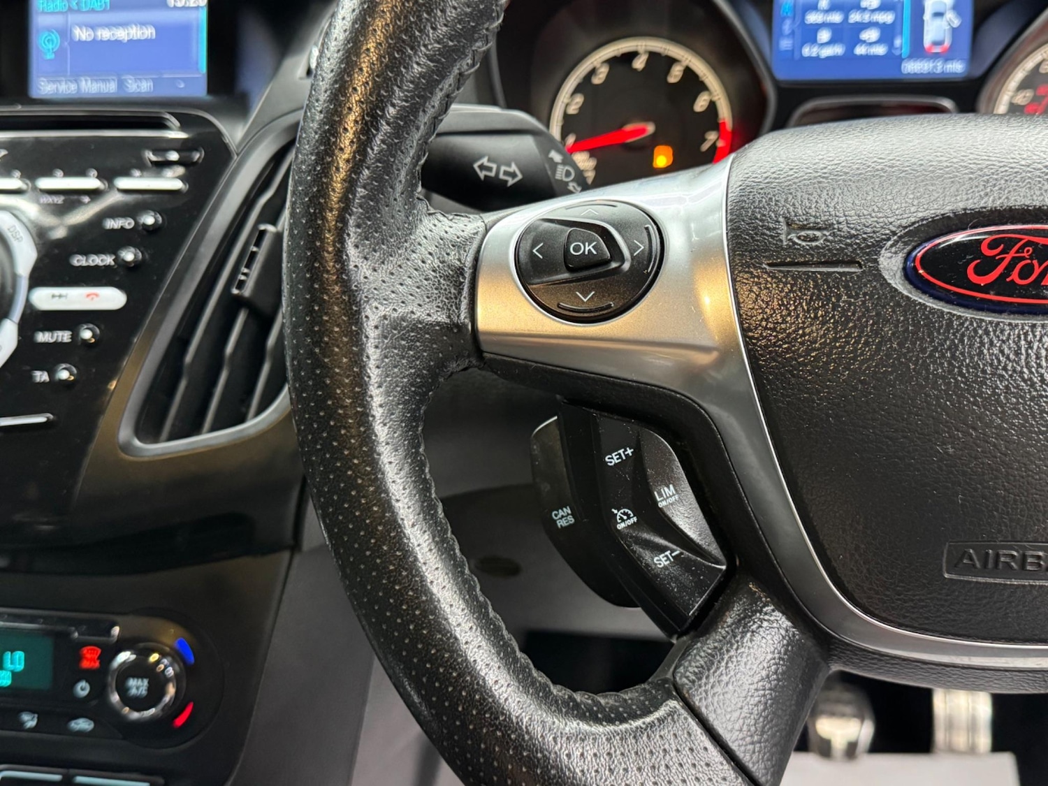 Used Ford Focus 2014 for sale - 76073082: Photo 20