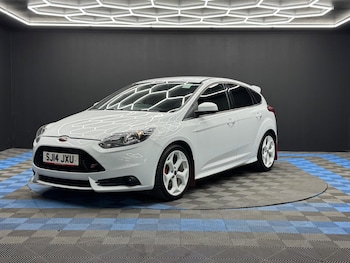 Used Ford Focus 2014 for sale - 76073082: Photo