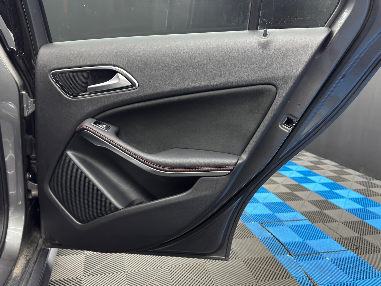 Used Mercedes-Benz A-Class 2017 for sale - 77132080: Photo 43