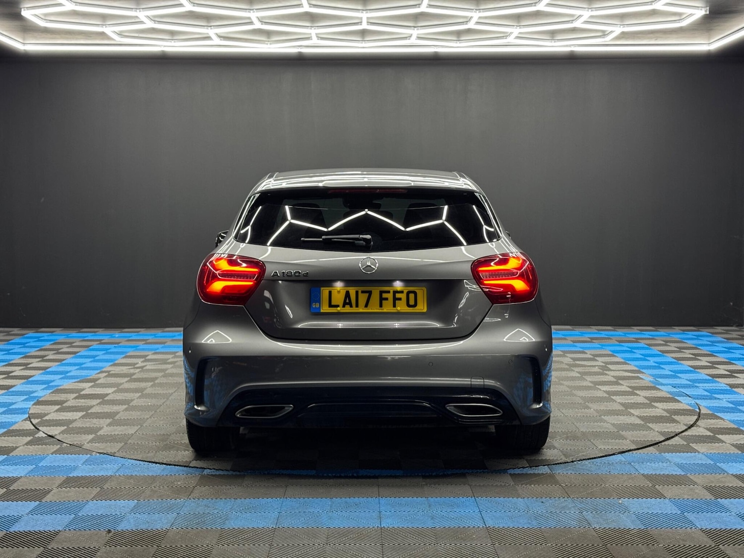 Used Mercedes-Benz A-Class 2017 for sale - 77132080: Photo 6