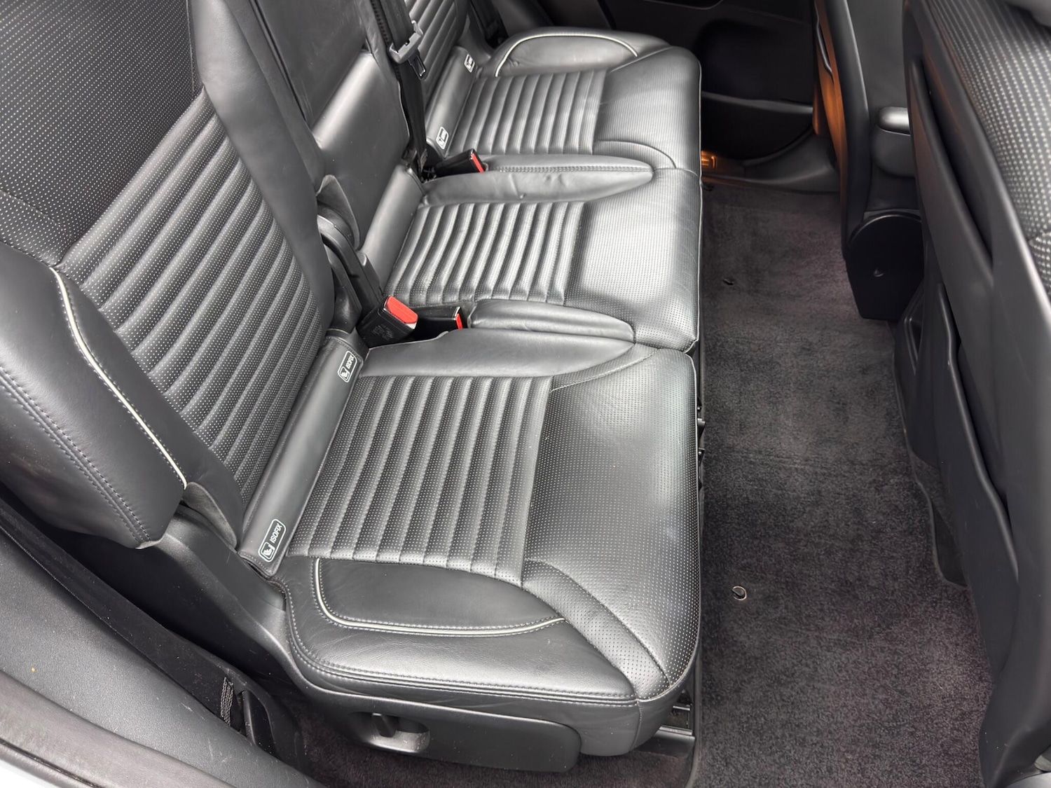 Used Land Rover Discovery 2018 for sale - 76136901: Photo 16