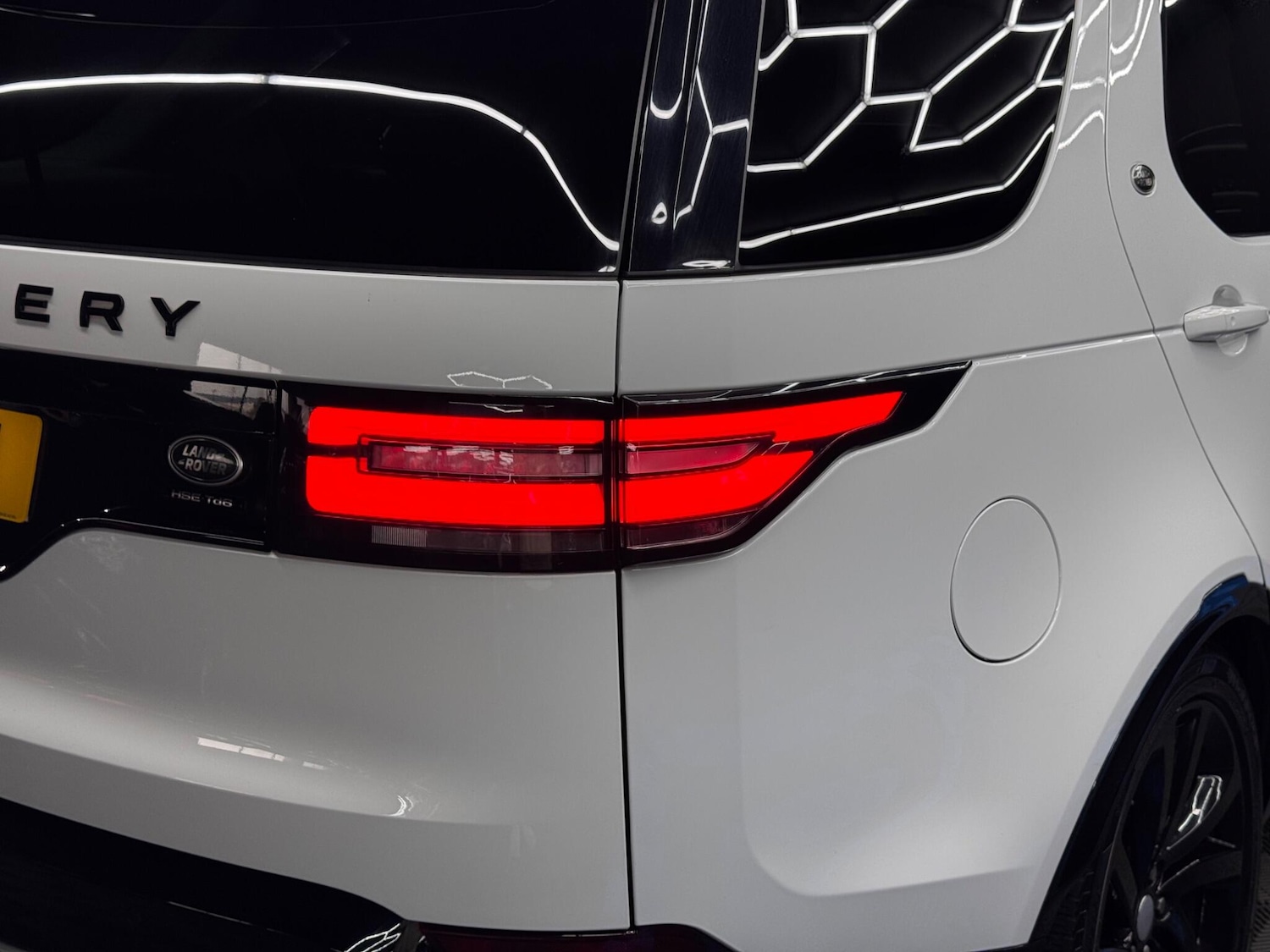Used Land Rover Discovery 2018 for sale - 76136901: Photo 54