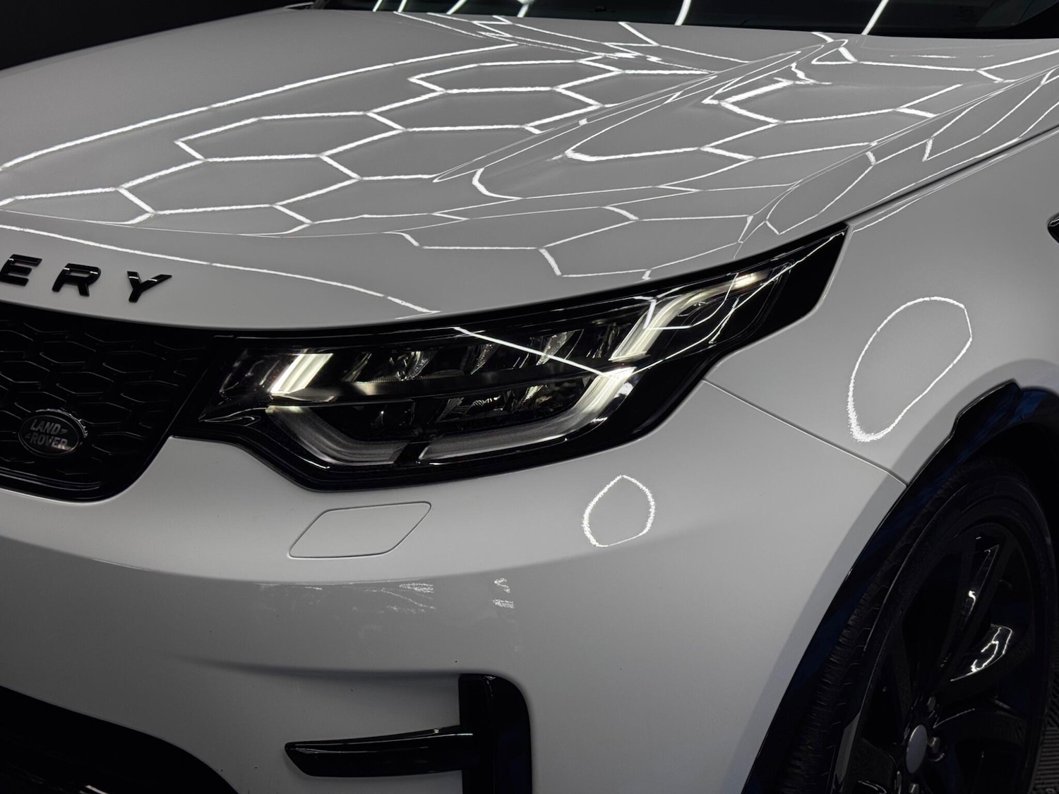 Used Land Rover Discovery 2018 for sale - 76136901: Photo 56