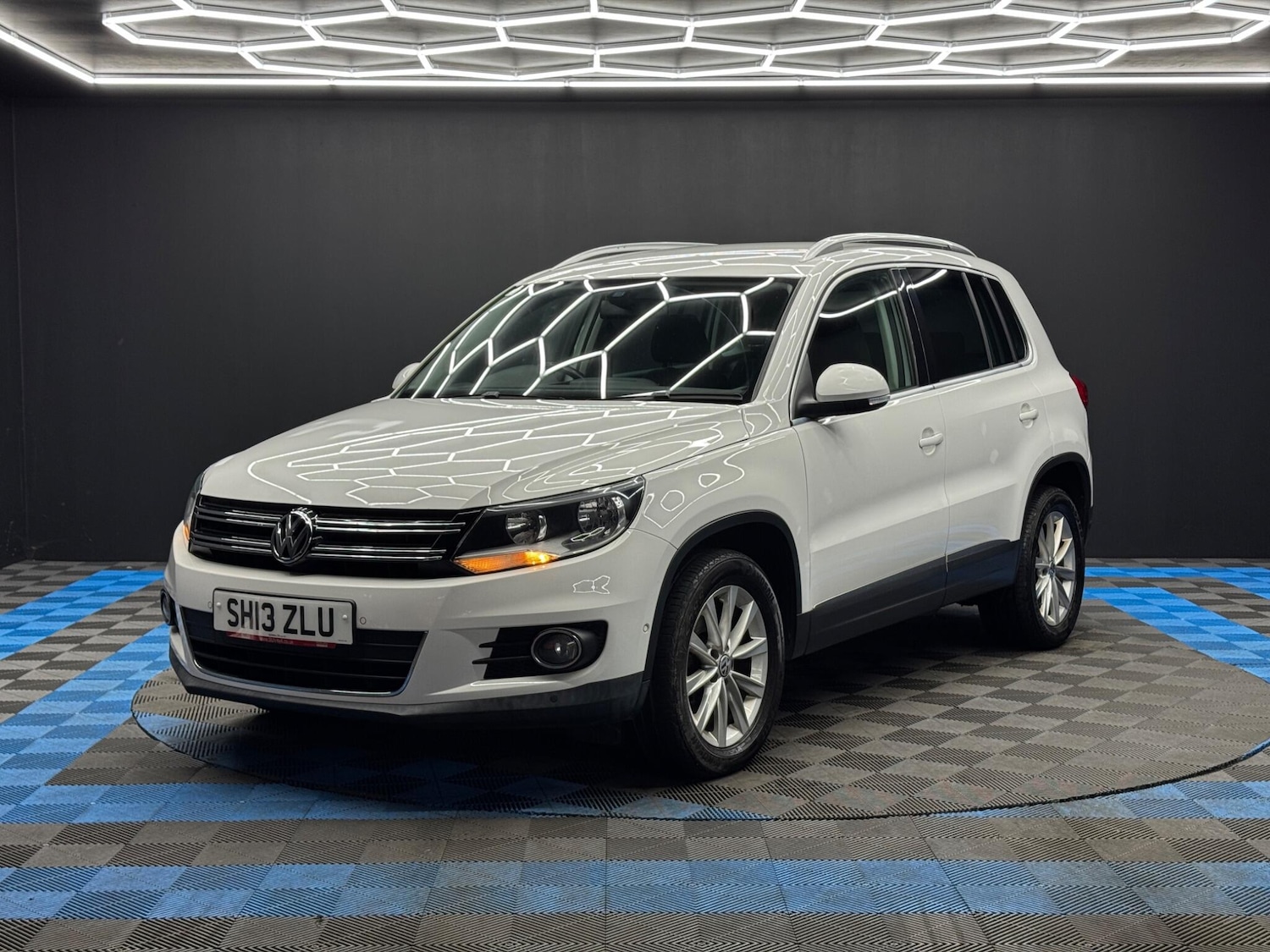 Used Volkswagen Tiguan 2013 for sale - 77769169: Photo 3