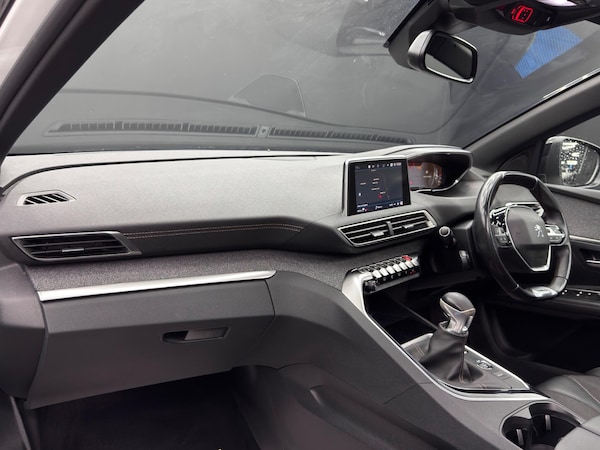 Used Peugeot 3008 2019 for sale - 76200873: Photo 11