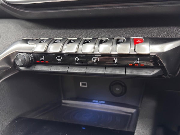 Used Peugeot 3008 2019 for sale - 76200873: Photo 28
