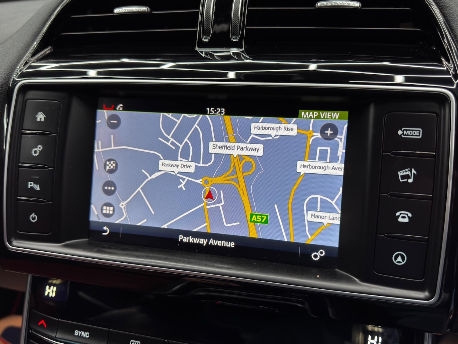 Used Jaguar XE 2017 for sale - 76608240: Photo 27