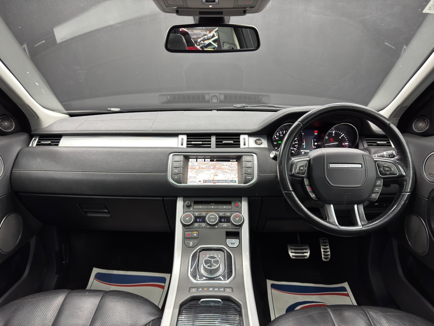 Used Land Rover Range Rover Evoque 2015 for sale - 77625987: Photo 10