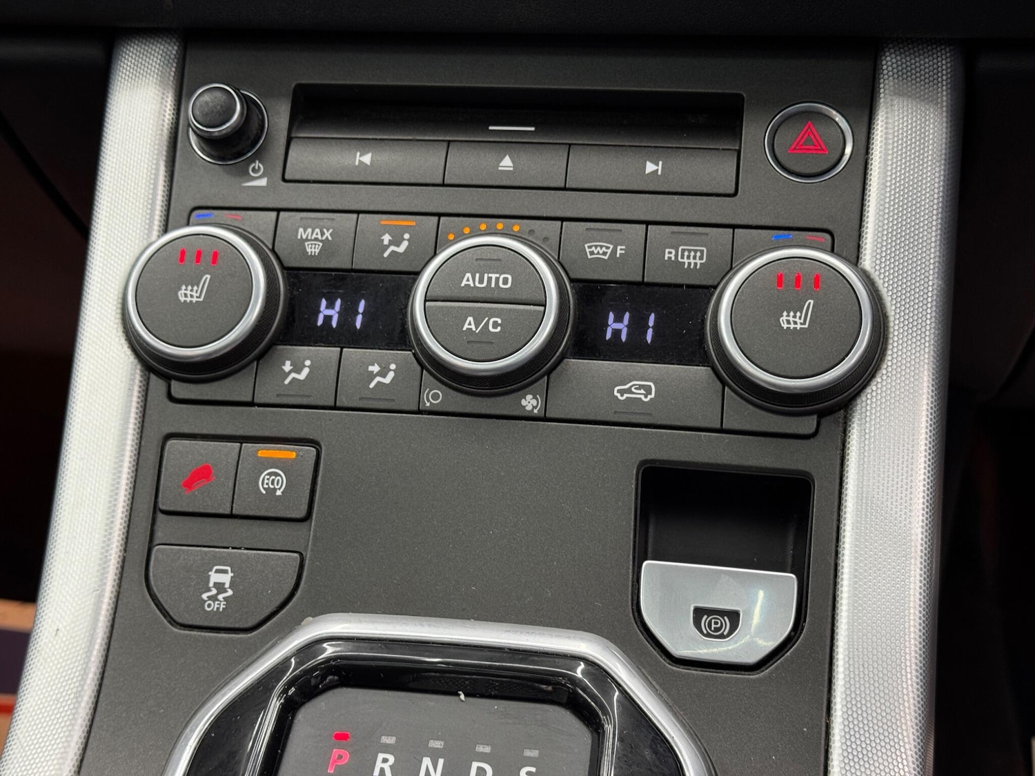 Used Land Rover Range Rover Evoque 2015 for sale - 77625987: Photo 28