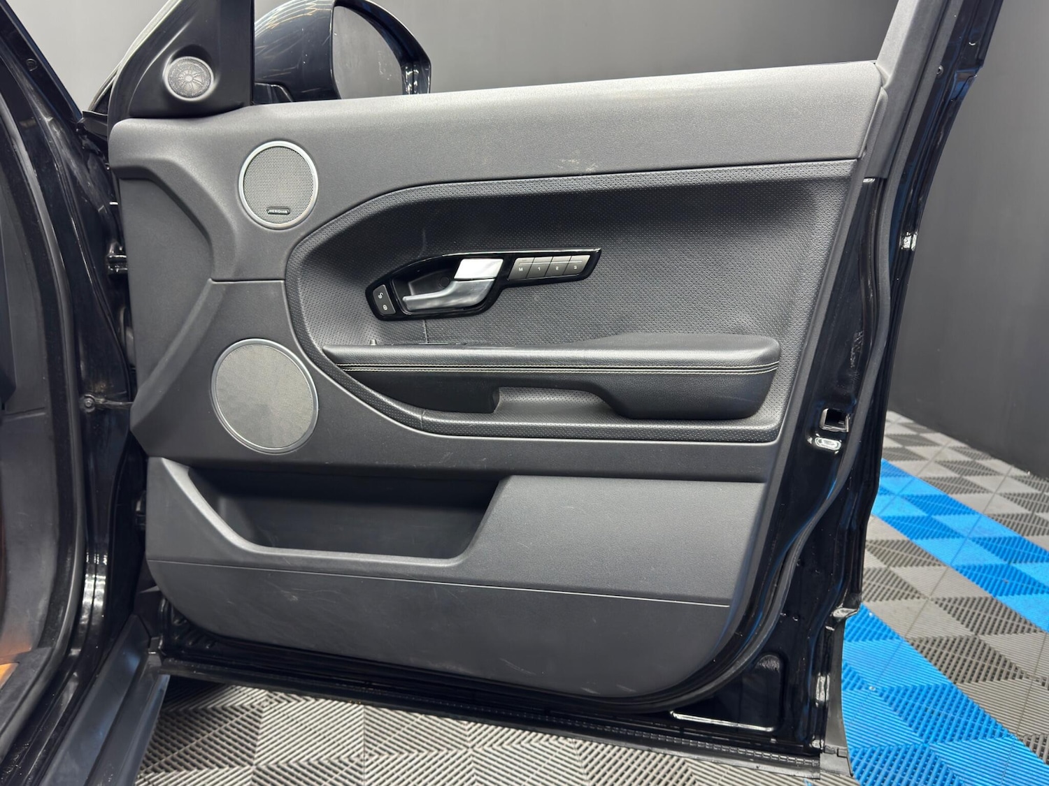 Used Land Rover Range Rover Evoque 2015 for sale - 77625987: Photo 39