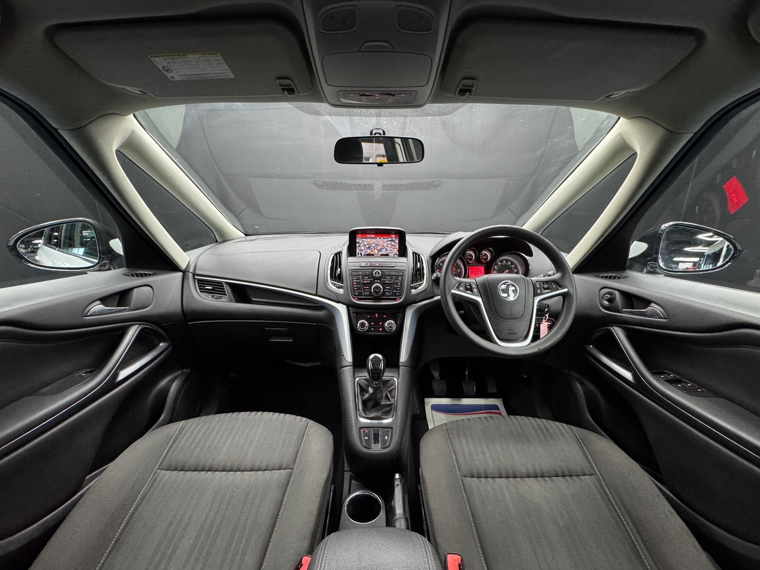 Used Vauxhall Zafira 2015 for sale - 77109216: Photo 18