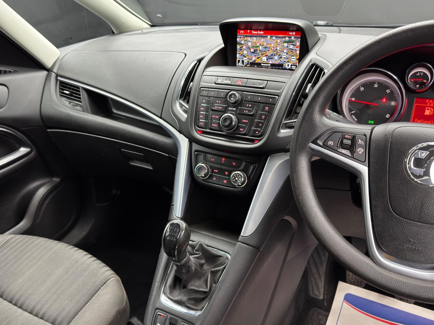 Used Vauxhall Zafira 2015 for sale - 77109216: Photo 24