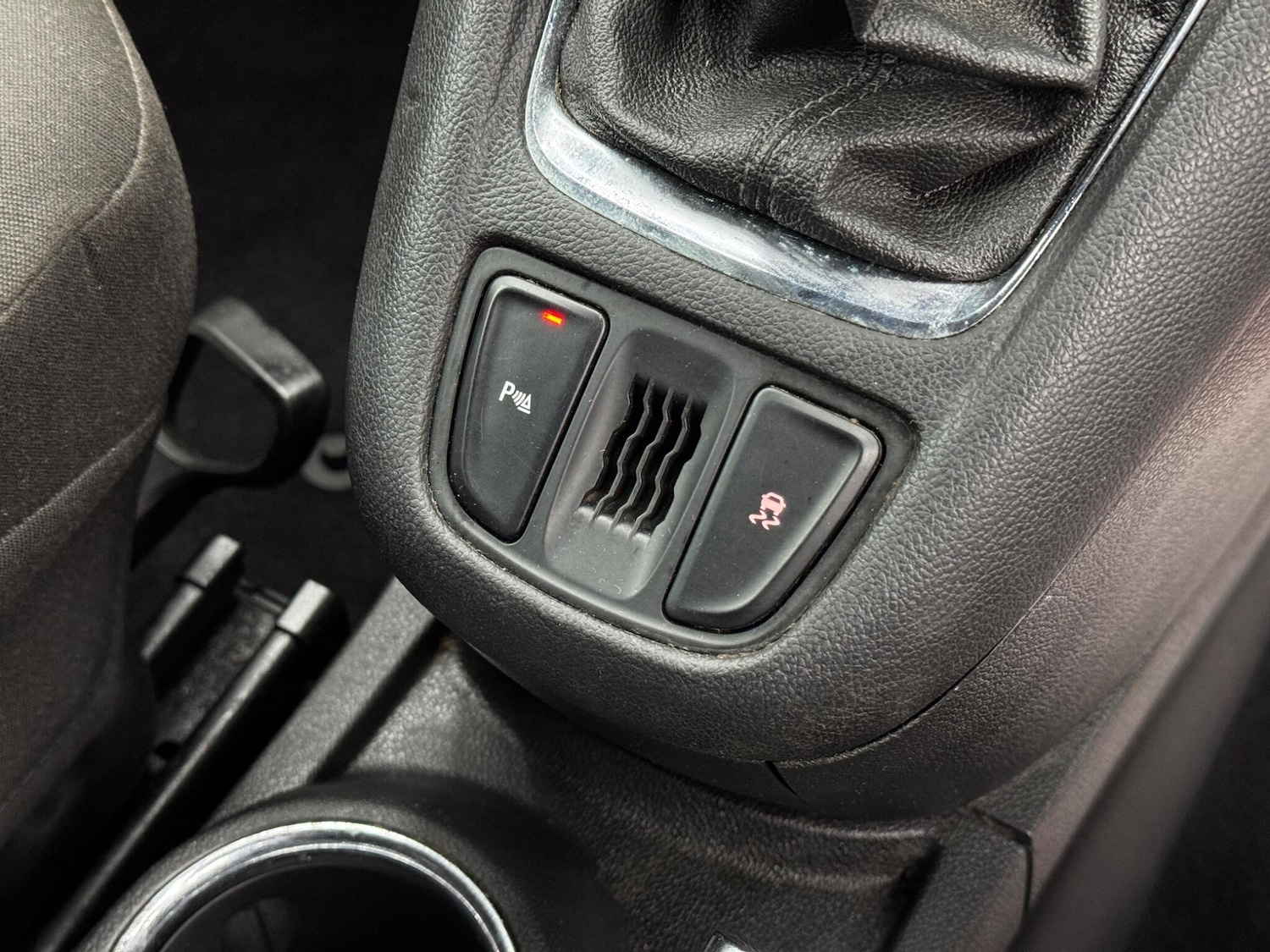 Used Vauxhall Zafira 2015 for sale - 77109216: Photo 26