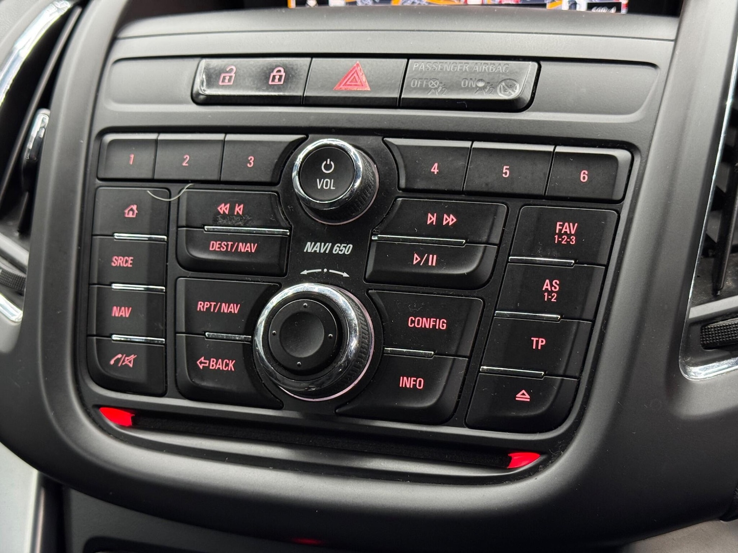 Used Vauxhall Zafira 2015 for sale - 77109216: Photo 29