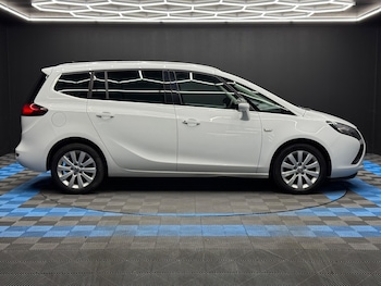 Used Vauxhall Zafira 2015 for sale - 77109216: Photo