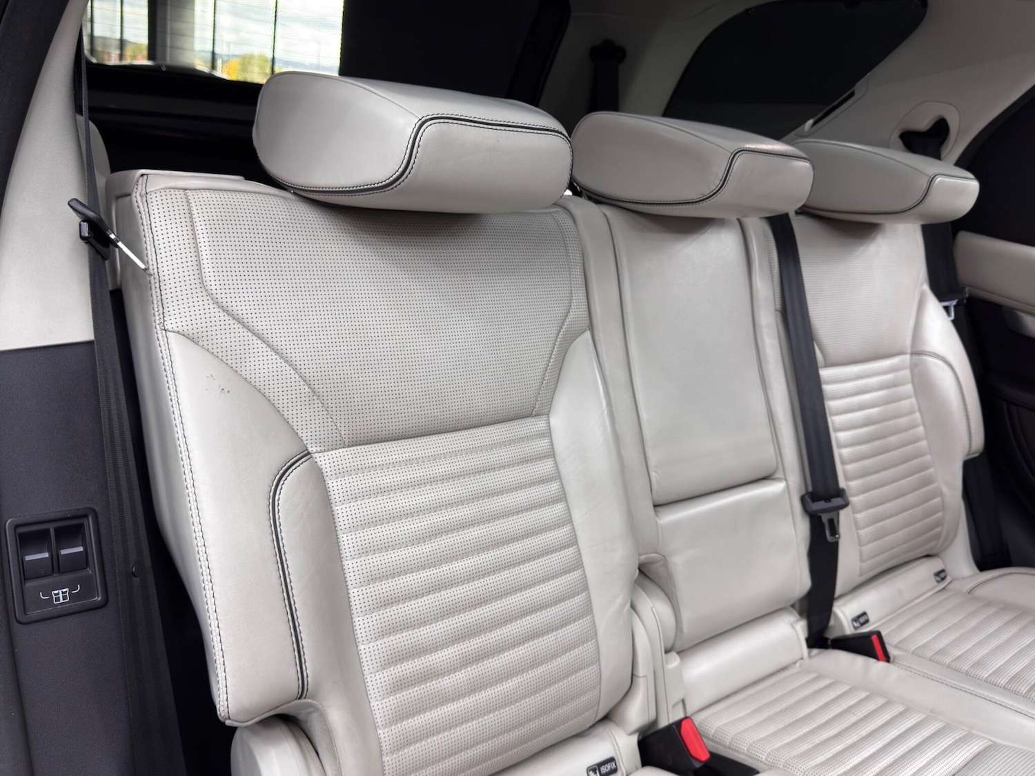 Used Land Rover Discovery 2017 for sale - 76136626: Photo 15