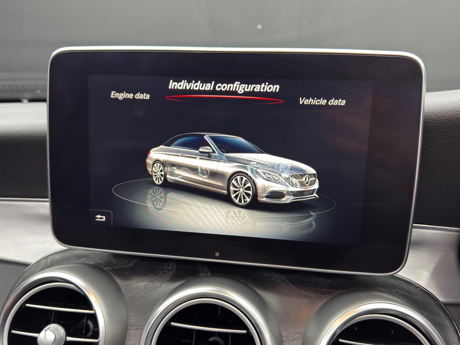 Used Mercedes-Benz C Class 2017 for sale - 77238586: Photo 32