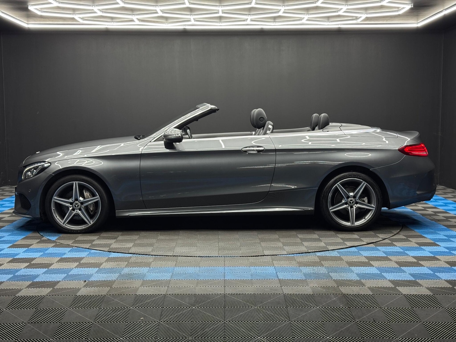 Used Mercedes-Benz C Class 2017 for sale - 77238586: Photo 8