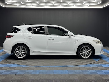Used Lexus CT 2013 for sale - 75623972: Photo