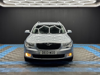 Used Skoda Superb 2013 for sale - 79508799: Photo