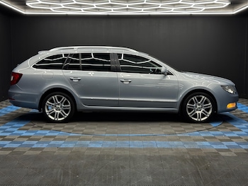 Used Skoda Superb 2013 for sale - 79508799: Photo