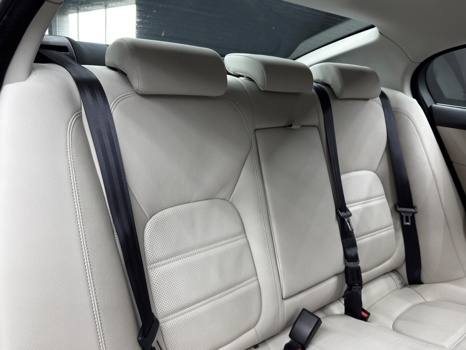 Used Jaguar XE for sale - 77671824: Photo 14