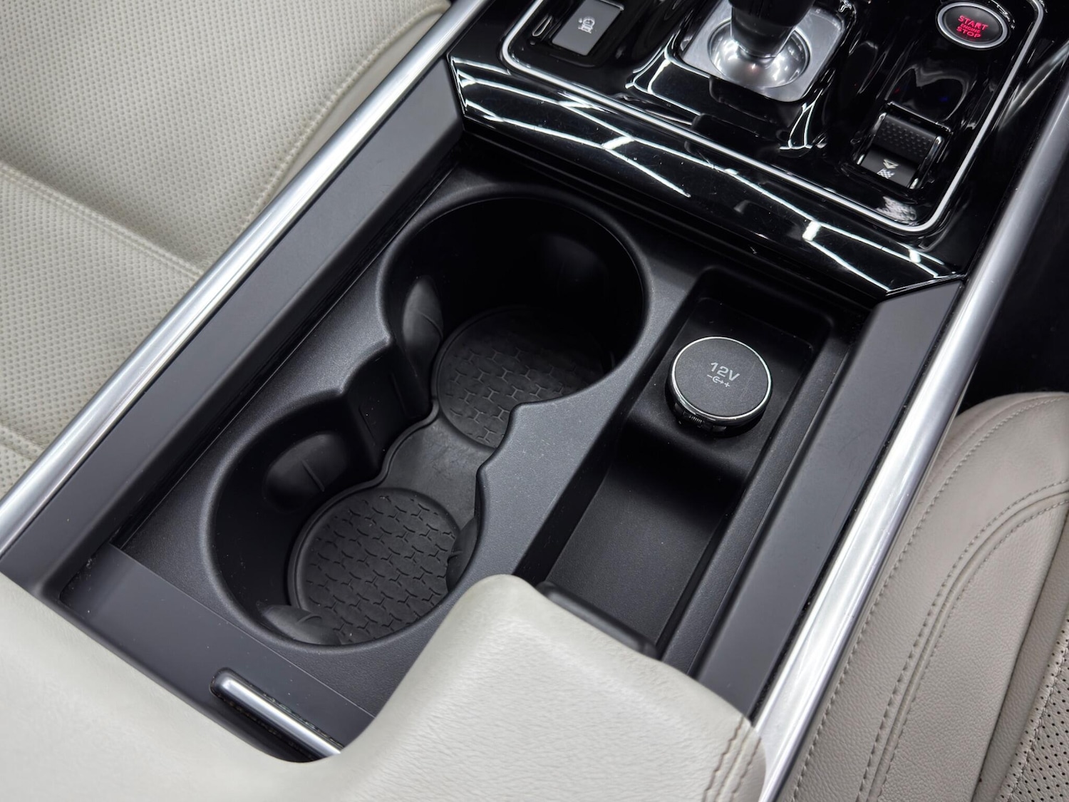 Used Jaguar XE for sale - 77671824: Photo 23