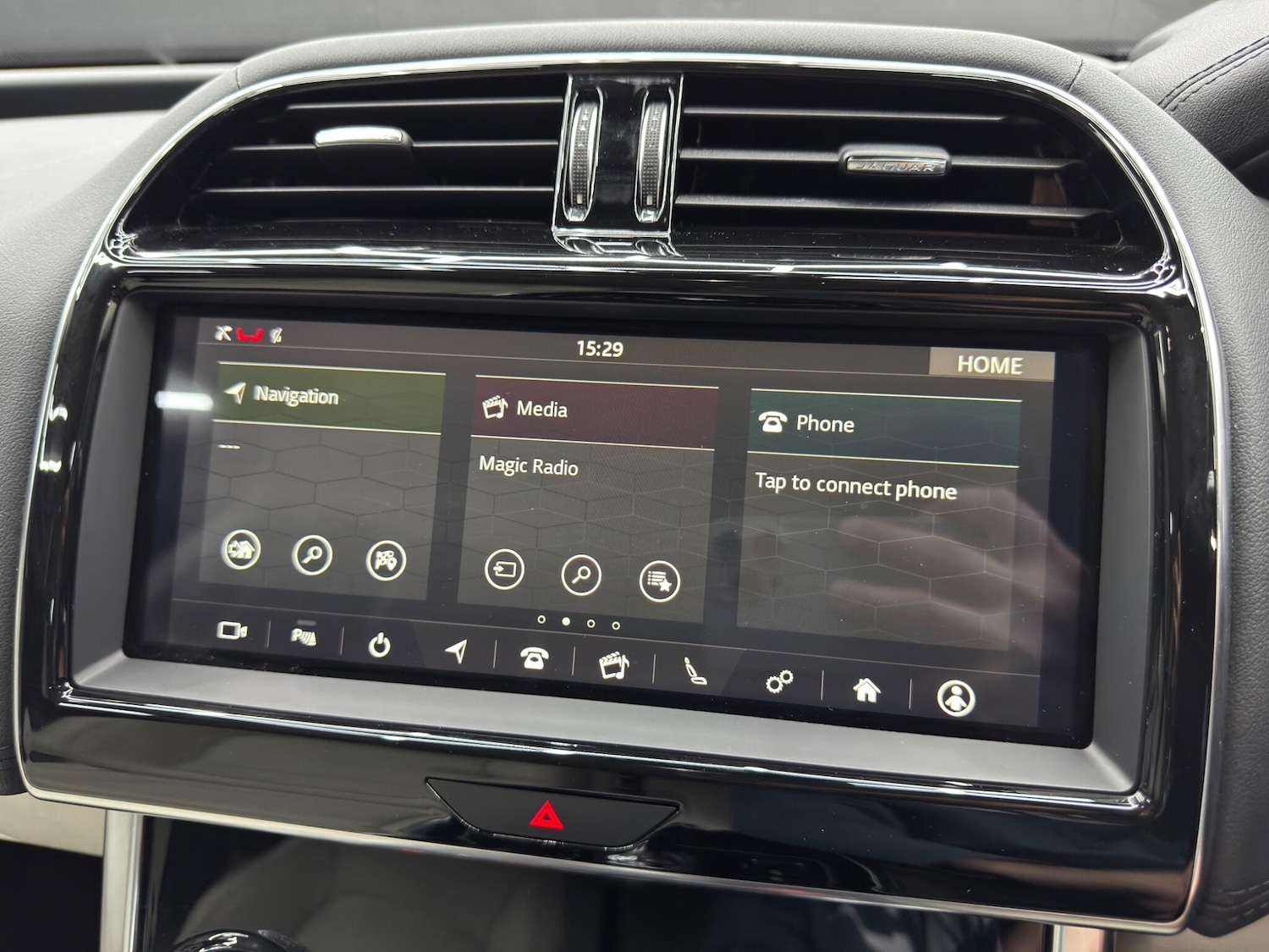 Used Jaguar XE for sale - 77671824: Photo 29