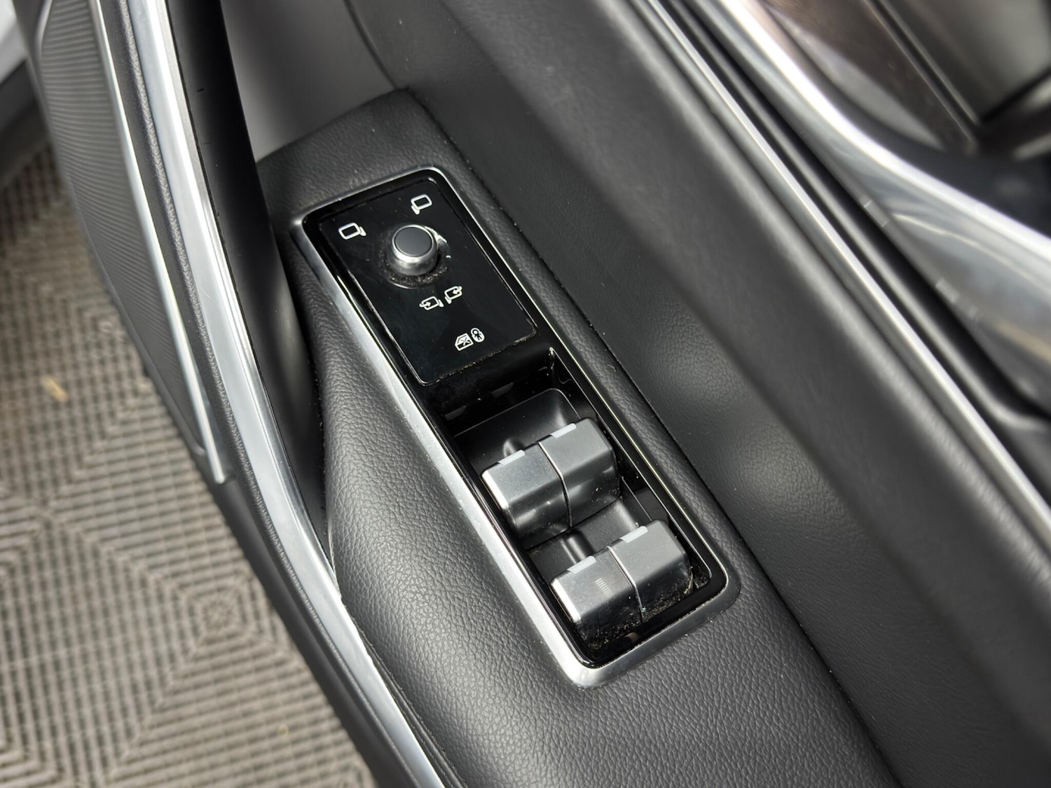 Used Jaguar F-Pace 2021 for sale - 78185788: Photo 44