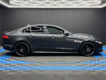 Used Jaguar XE 2016 for sale - 76485147: Photo