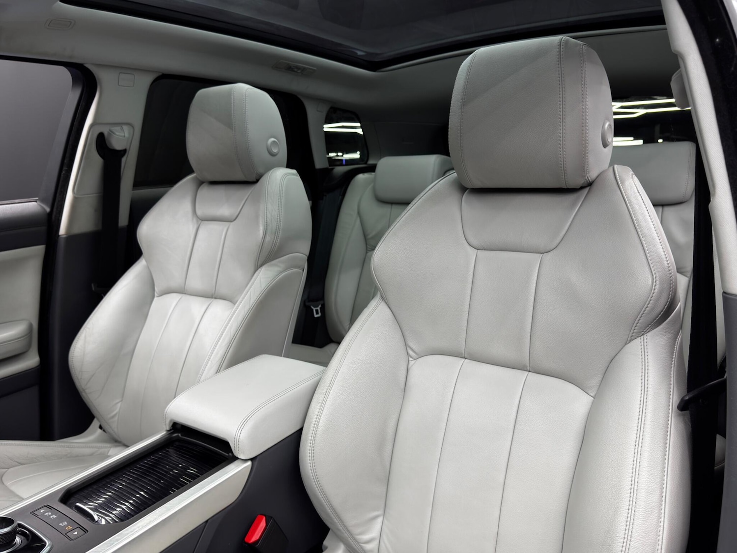 Used Land Rover Range Rover Evoque 2016 for sale - 76573789: Photo 14