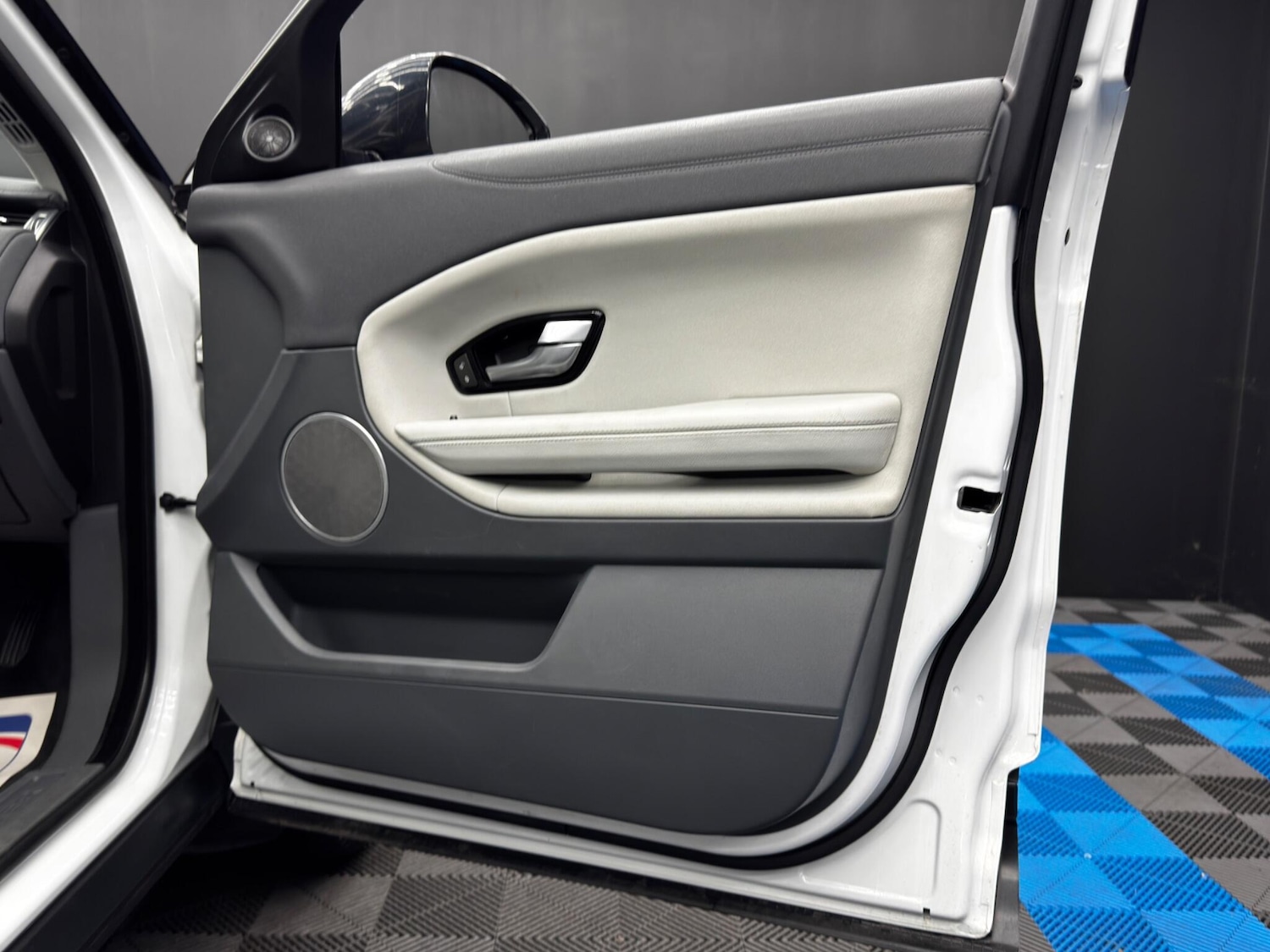 Used Land Rover Range Rover Evoque 2016 for sale - 76573789: Photo 38