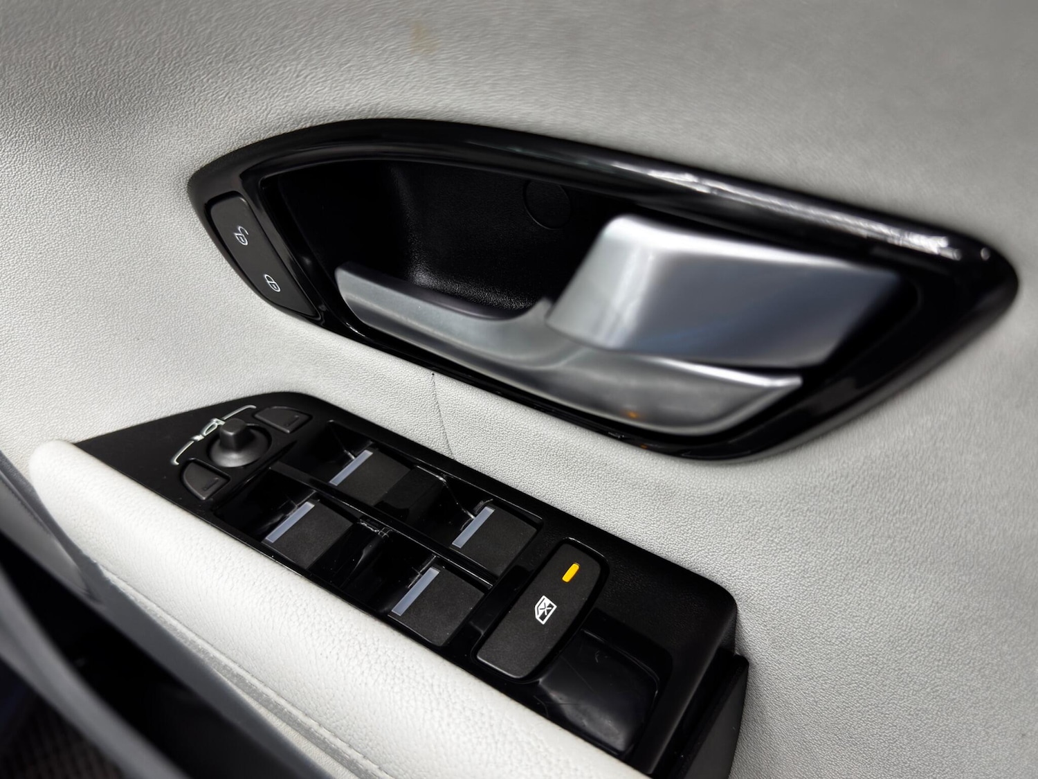 Used Land Rover Range Rover Evoque 2016 for sale - 76573789: Photo 39