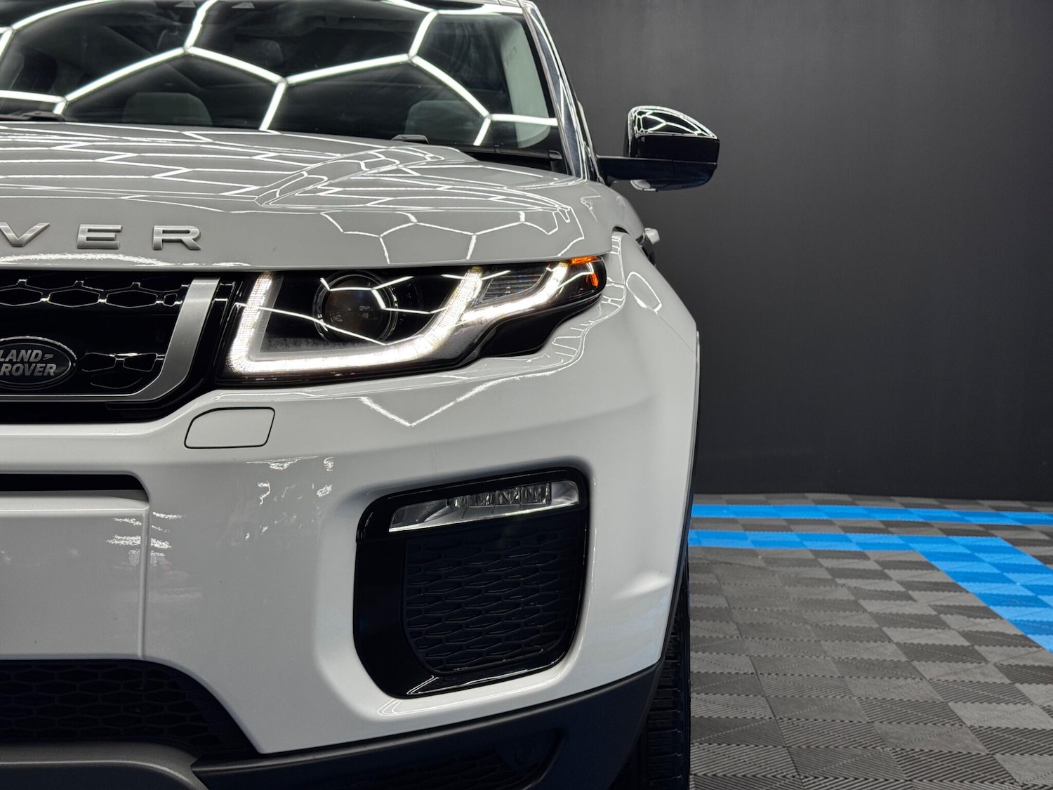 Used Land Rover Range Rover Evoque 2016 for sale - 76573789: Photo 44