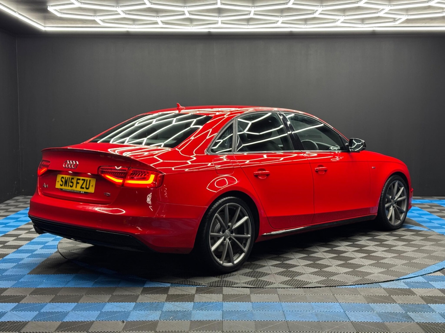 Used Audi A4 for sale - 77237655: Photo 5