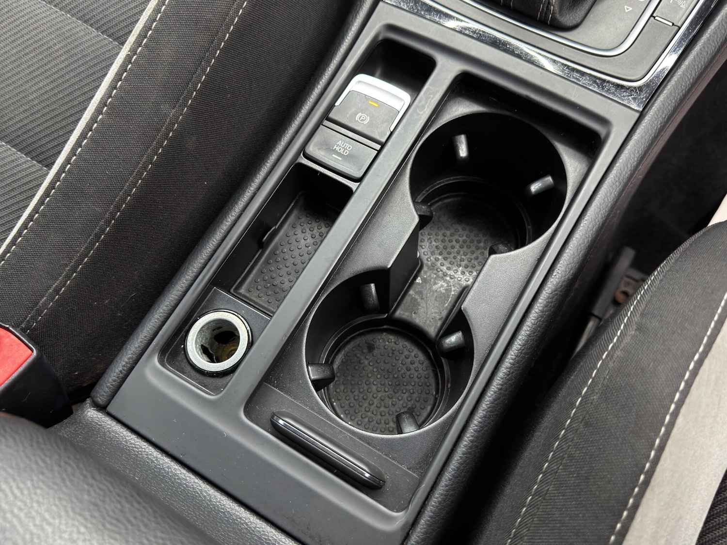 Used Volkswagen Golf 2015 for sale - 77597698: Photo 25