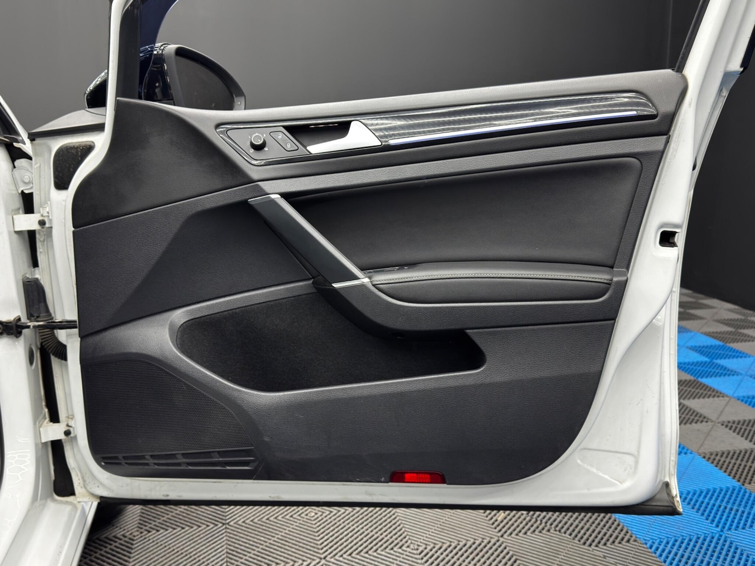 Used Volkswagen Golf 2015 for sale - 77597698: Photo 40