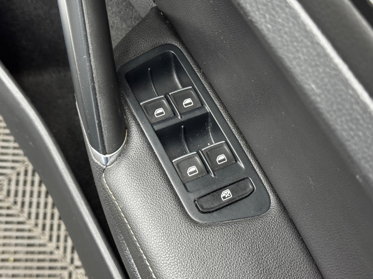 Used Volkswagen Golf 2015 for sale - 77597698: Photo 42