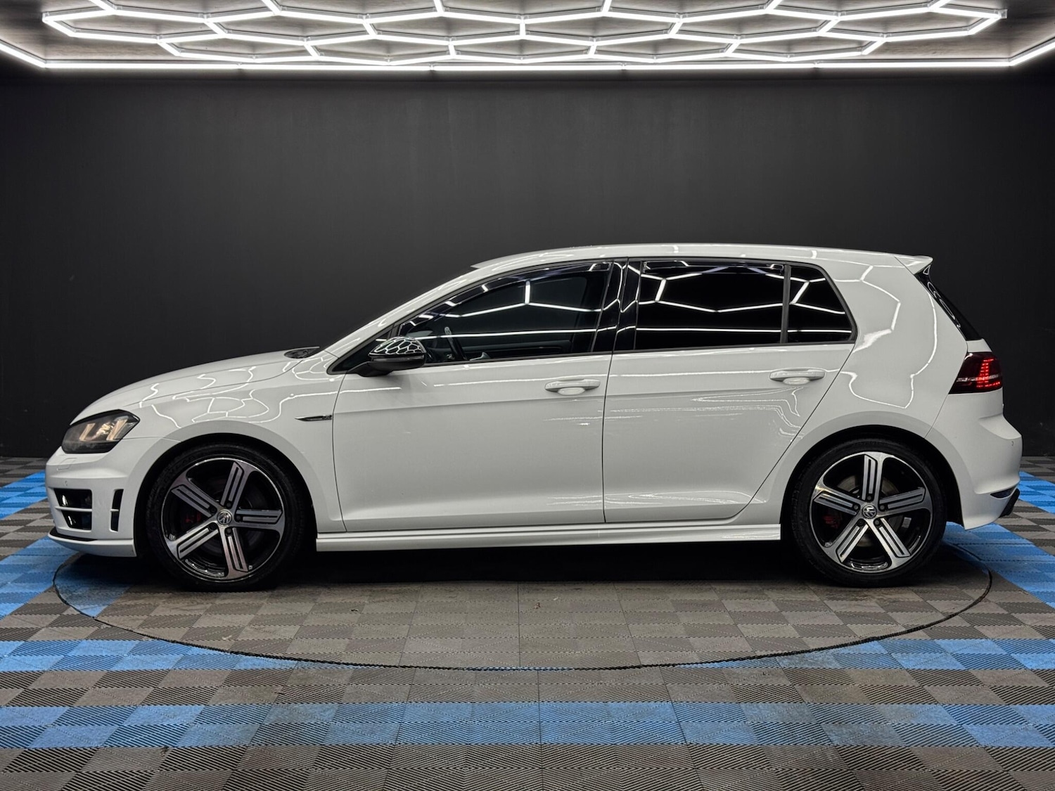 Used Volkswagen Golf 2015 for sale - 77597698: Photo 8