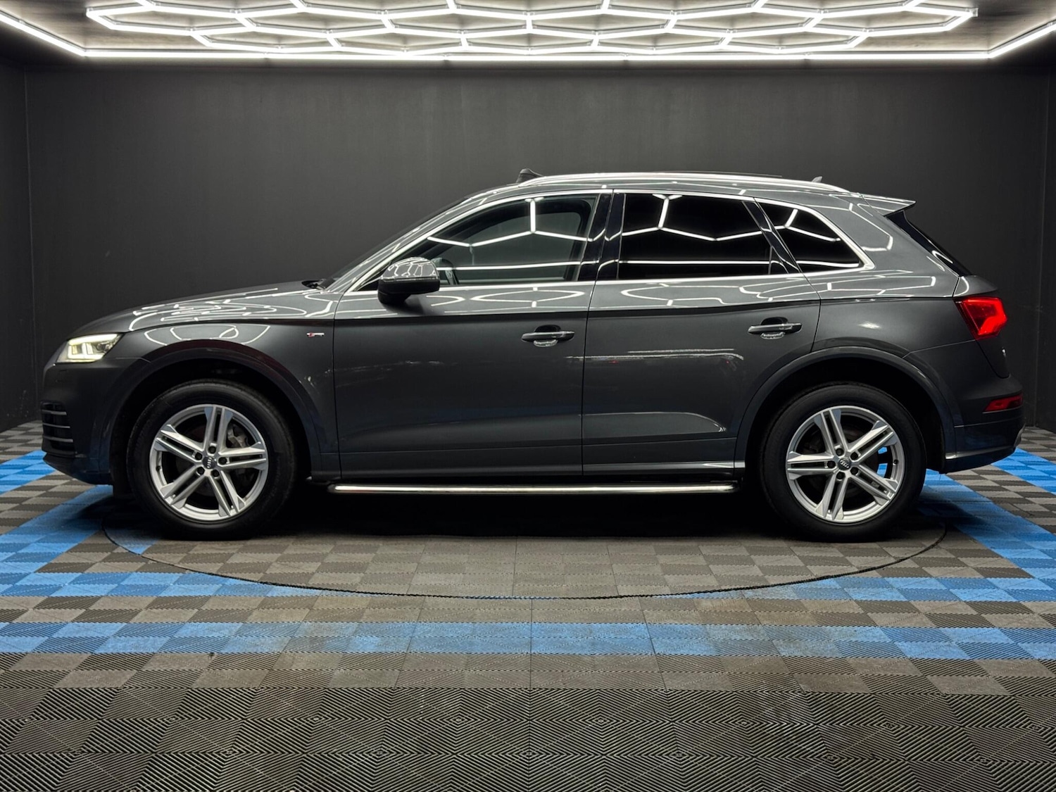 Used Audi Q5 for sale - 77705450: Photo 8