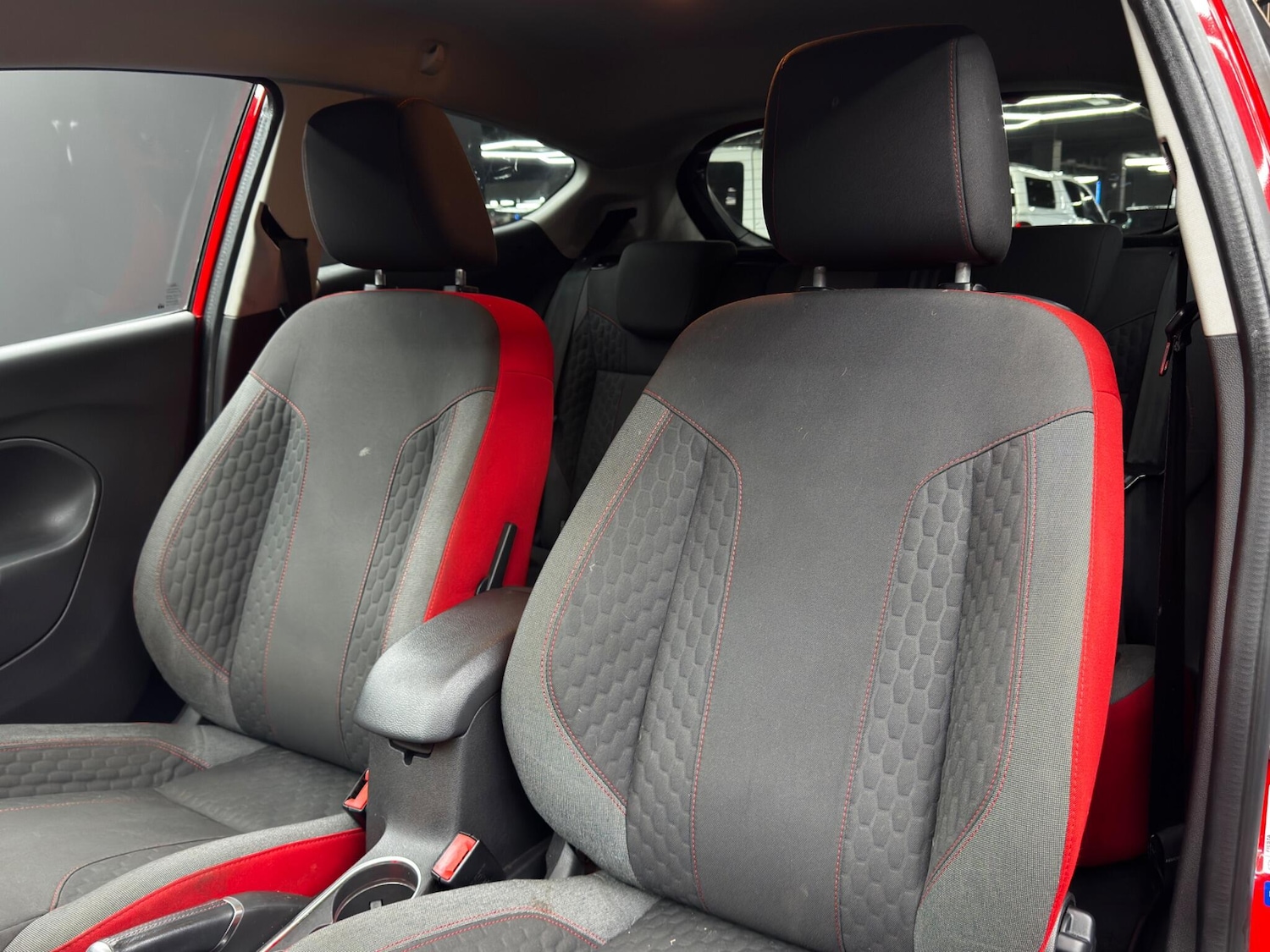 Used Ford Fiesta 2016 for sale - 77768207: Photo 14