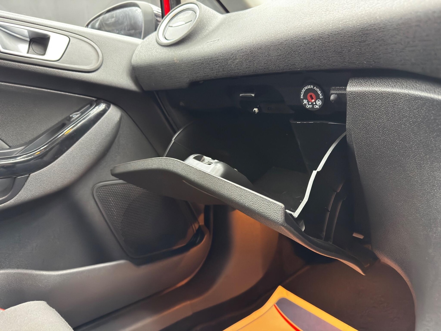 Used Ford Fiesta 2016 for sale - 77768207: Photo 31