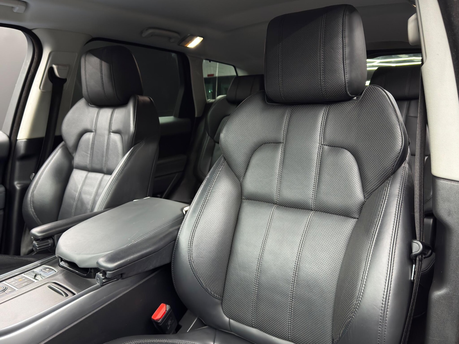 Used Land Rover Range Rover Sport 2014 for sale - 77237932: Photo 14