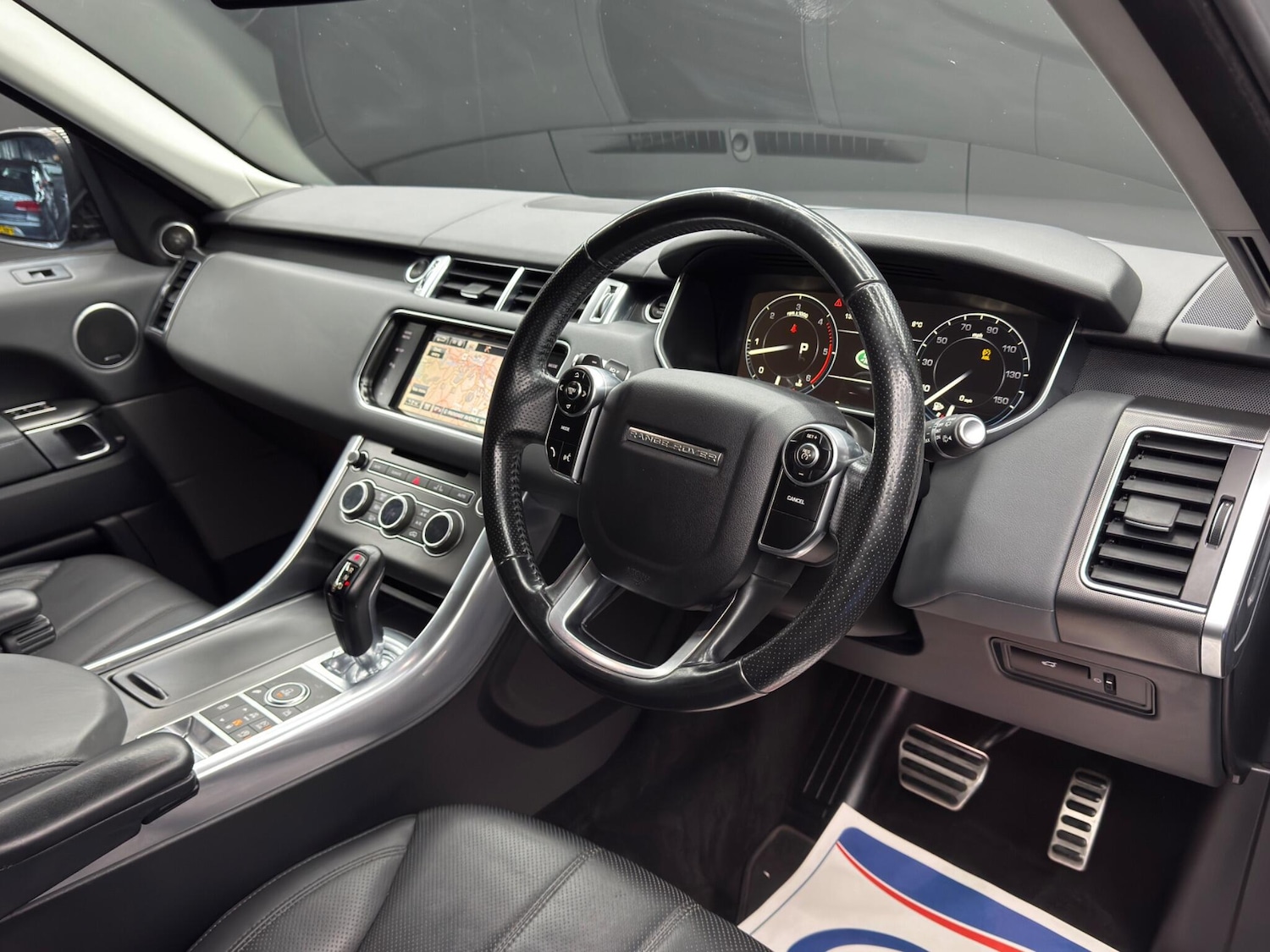 Used Land Rover Range Rover Sport 2014 for sale - 77237932: Photo 9