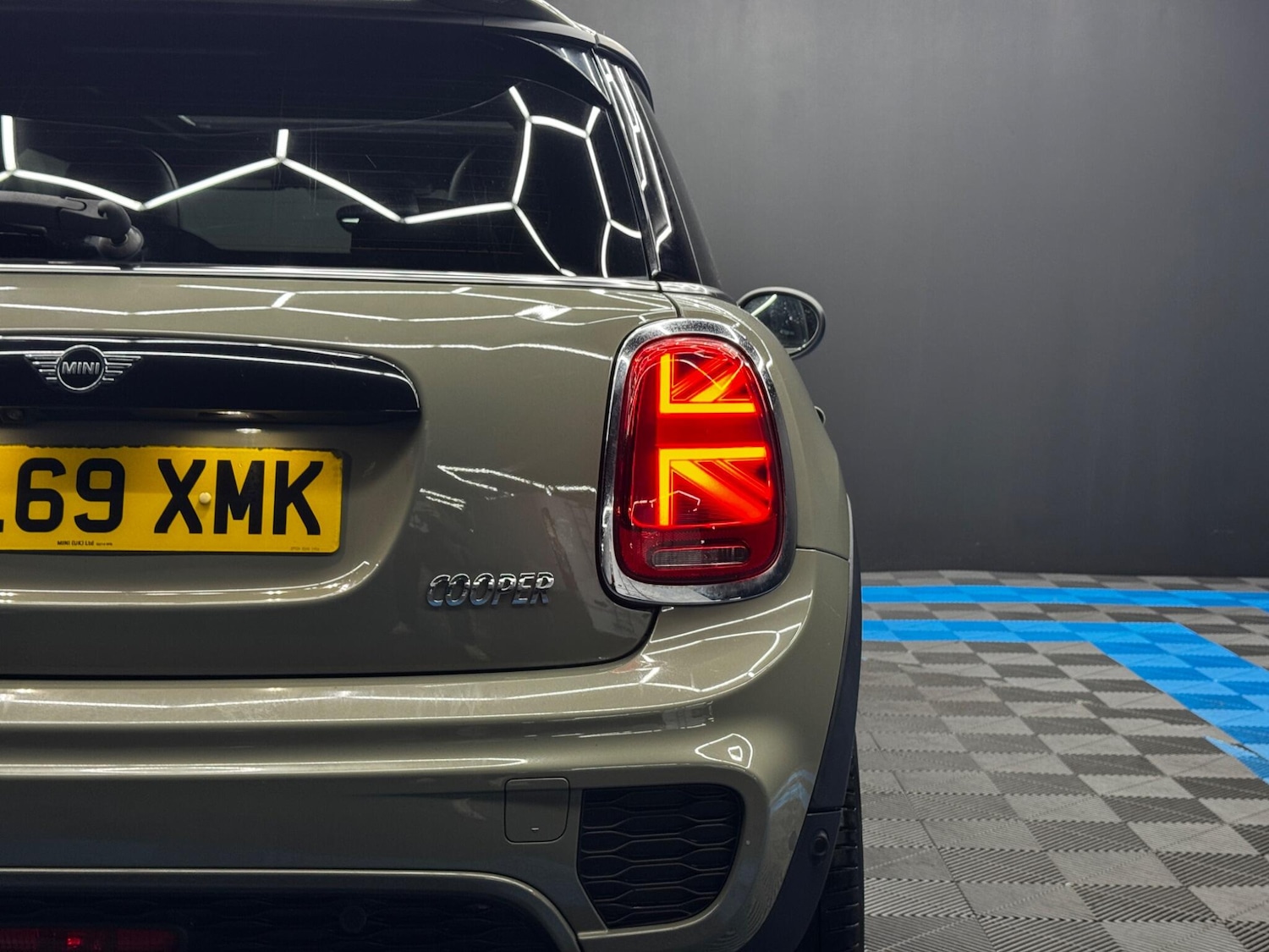 Used MINI Hatch 2020 for sale - 76913103: Photo 42