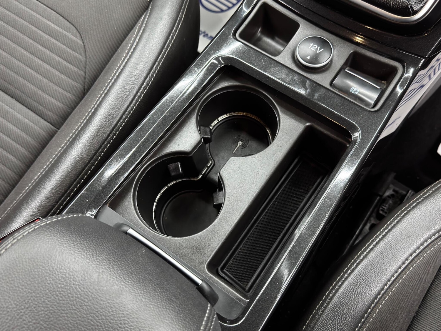 Used Ford Kuga 2018 for sale - 76399360: Photo 25