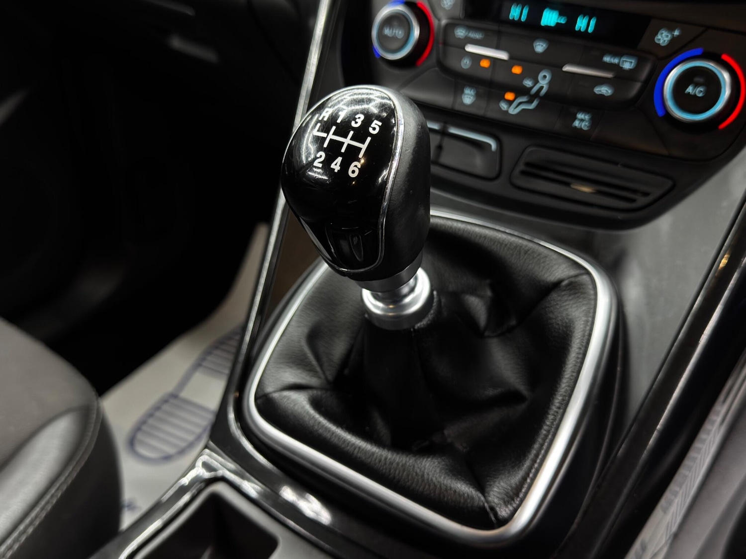 Used Ford Kuga 2018 for sale - 76399360: Photo 26