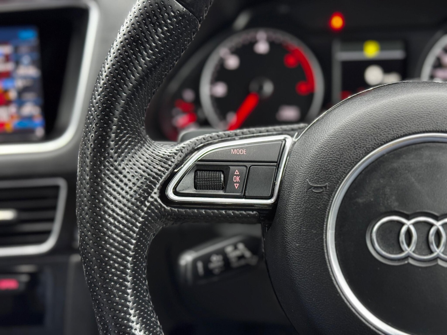 Used Audi Q5 2017 for sale - 76701594: Photo 20